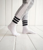 Siyah Çizgili Çorap