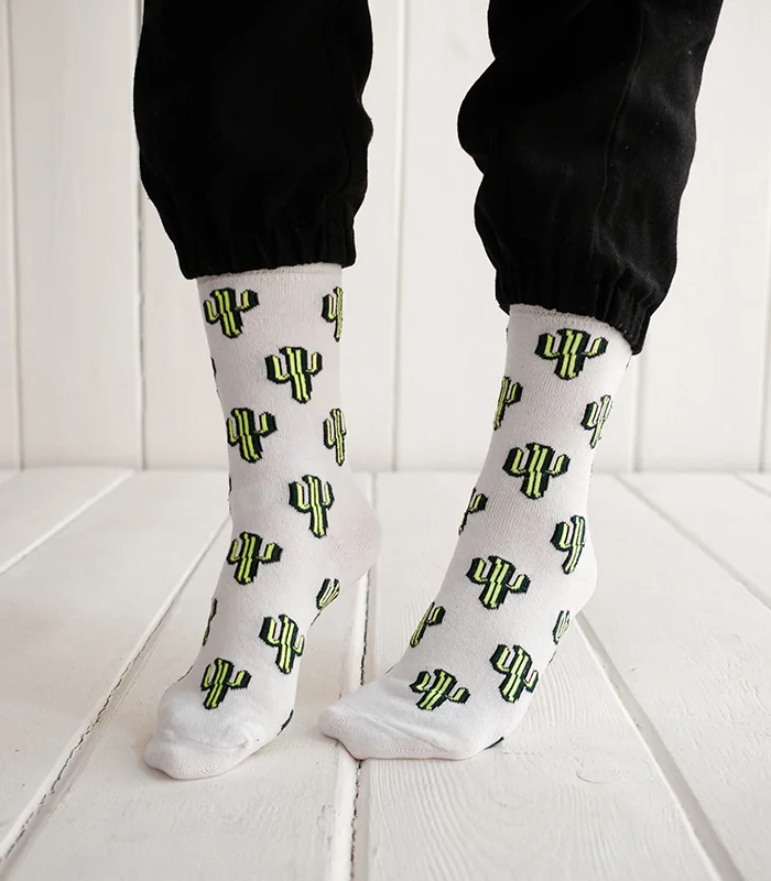 Kaktüs Desenli Beyaz Çorap Kaktüs Desenli Beyaz Çorap