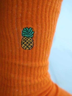 Ananas Desenli Nakış İşlemeli Turuncu Çorap 1