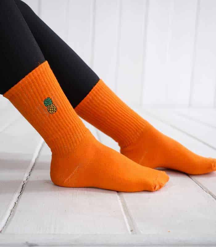 Ananas Desenli Nakış İşlemeli Turuncu Çorap