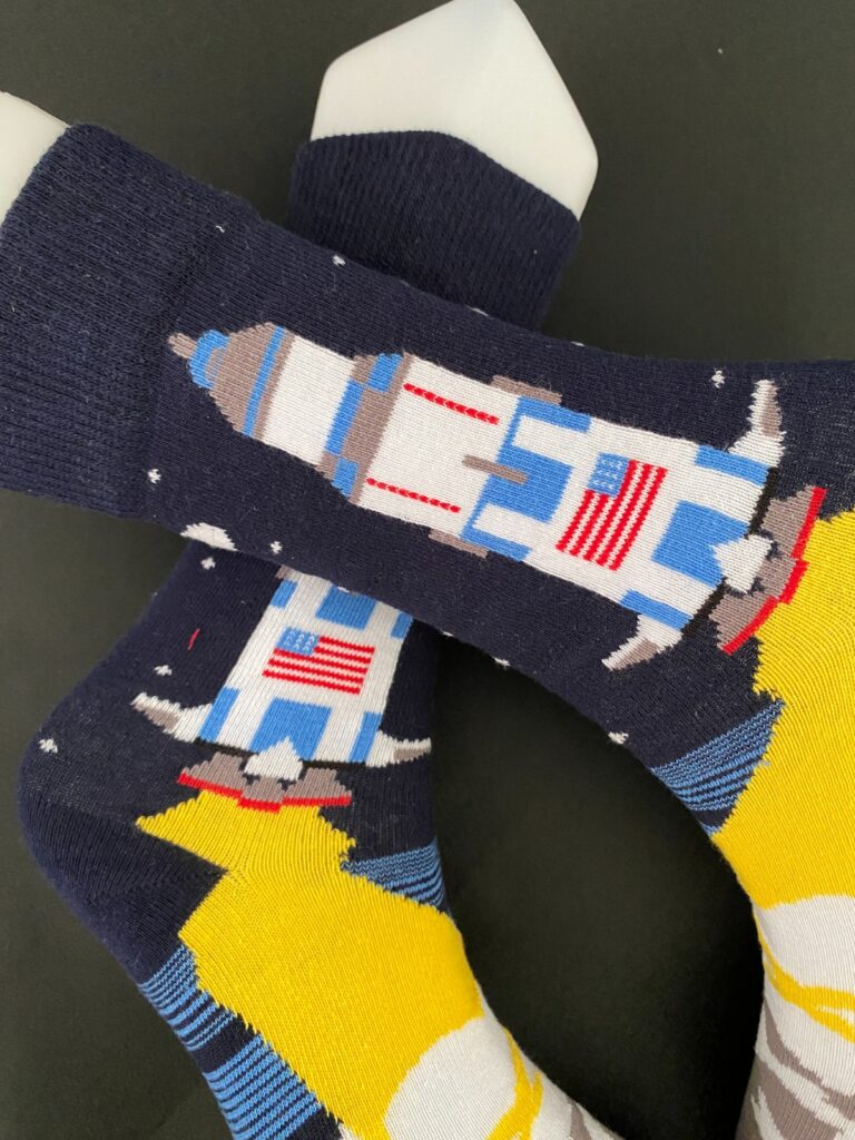 uzay roketi desenli soket çorap4